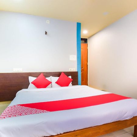 Oyo 67509 Hotel Tukson Narayangaon Extérieur photo